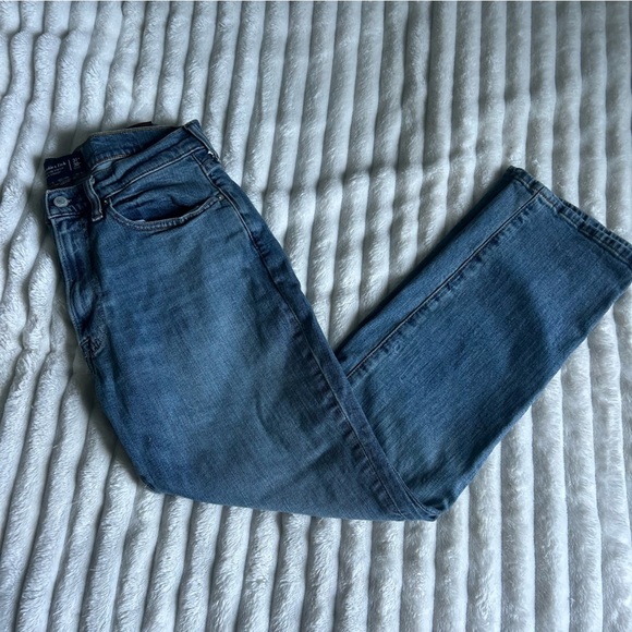 NWOT Abercrombie & Fitch Mens US31 Straight Signature Stretch Leg Blue Jeans - Picture 9 of 9